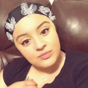 Meet your Posher, Salilo